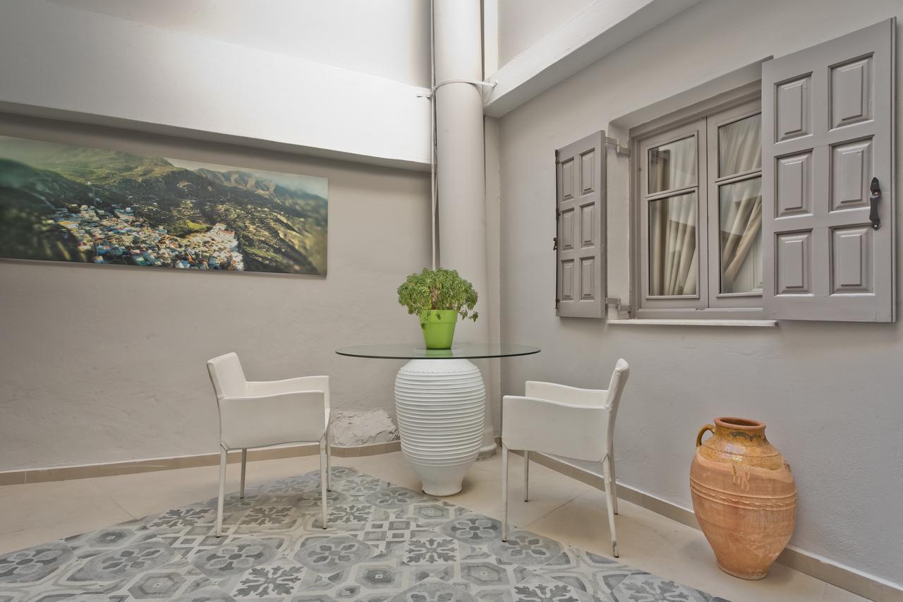 Nereus Luxurious Suites Karpatos Zewnętrze zdjęcie